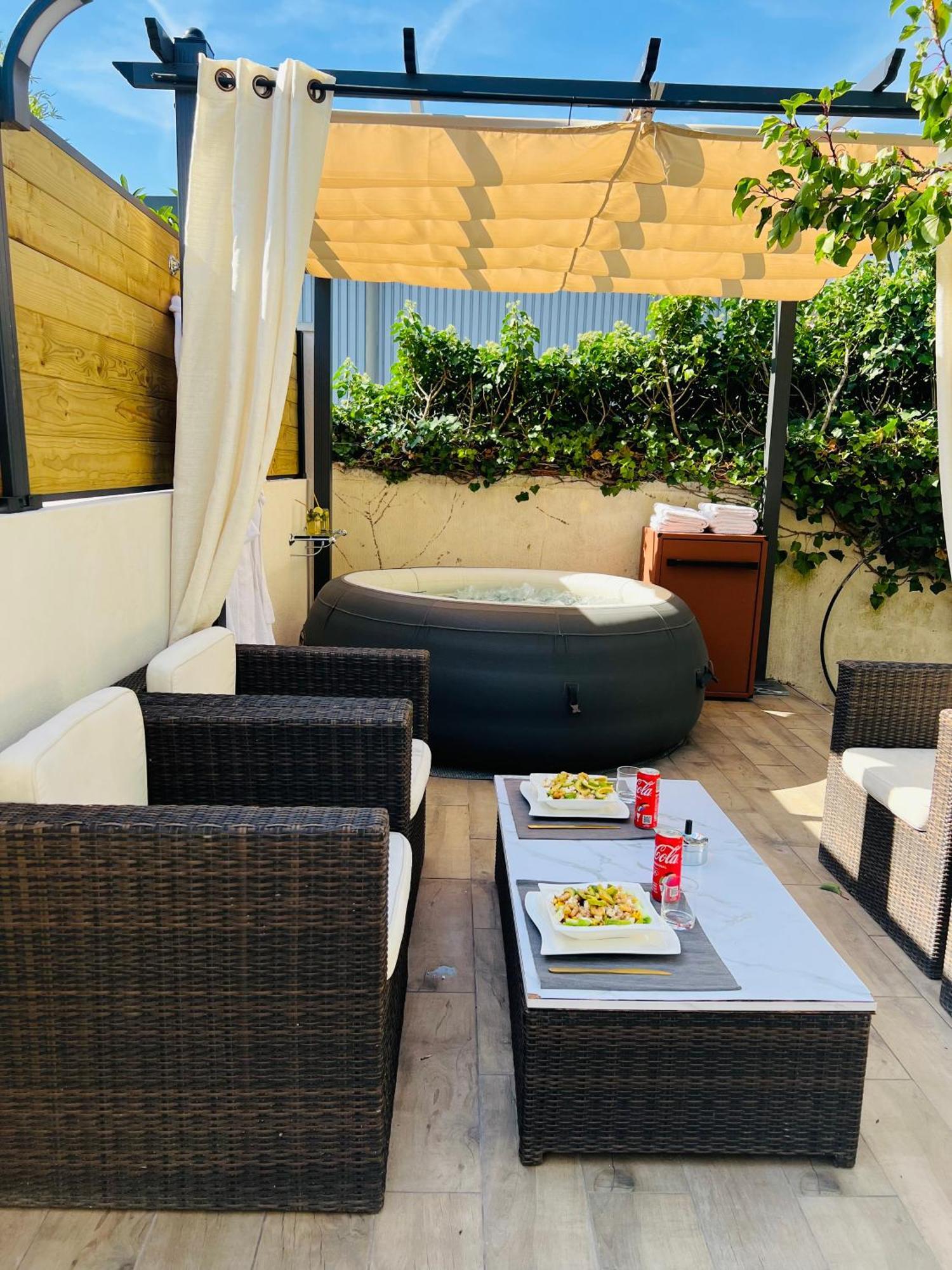 Superbe Appartement Avec Jardin Et Parking Prive Ris-Orangis Esterno foto