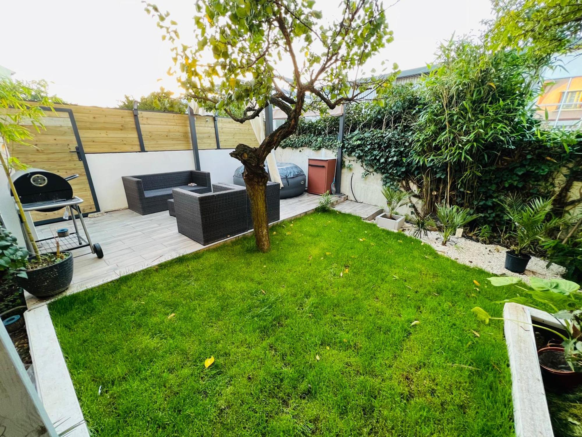 Superbe Appartement Avec Jardin Et Parking Prive Ris-Orangis Esterno foto