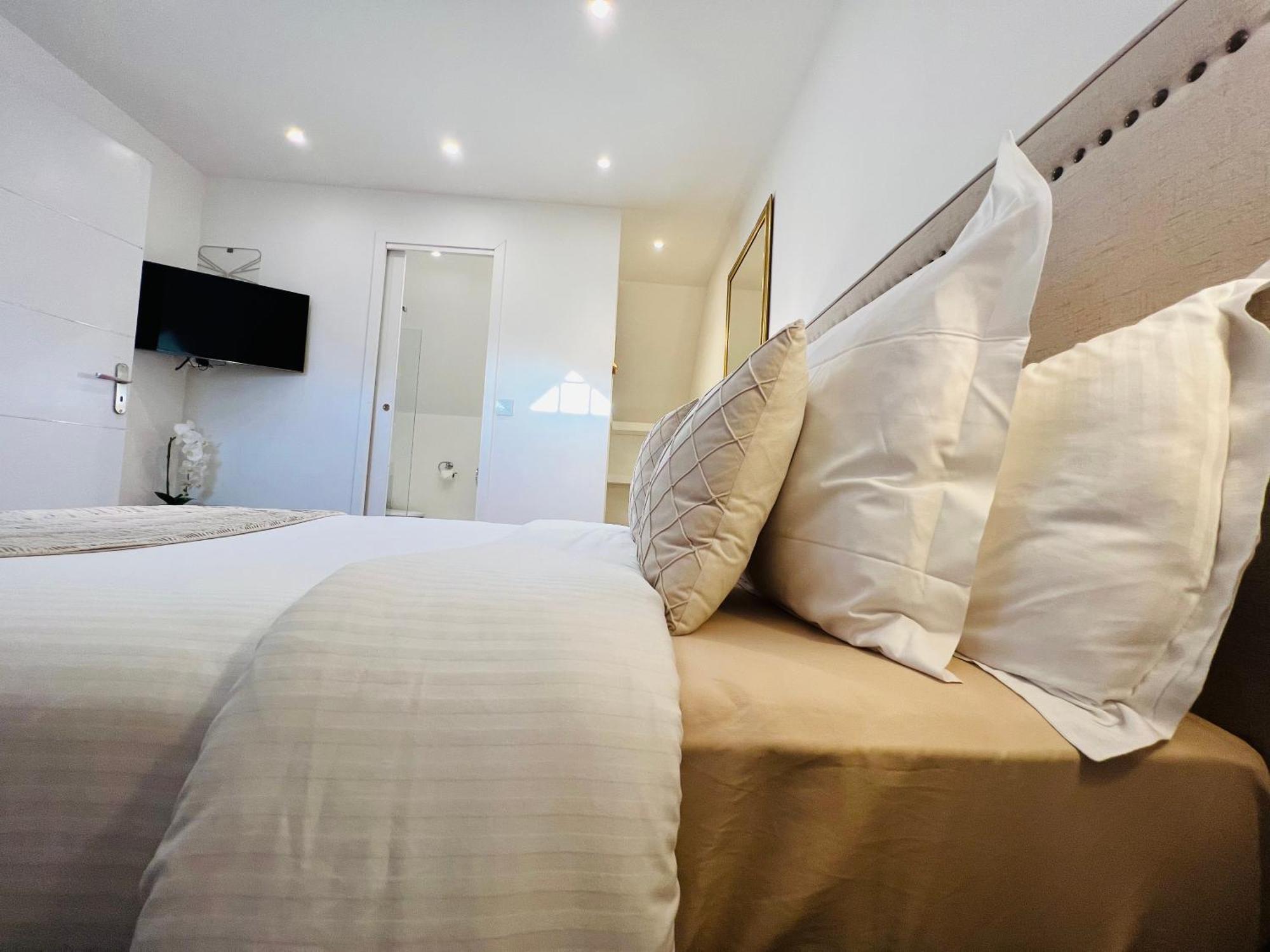 Superbe Appartement Avec Jardin Et Parking Prive Ris-Orangis Esterno foto